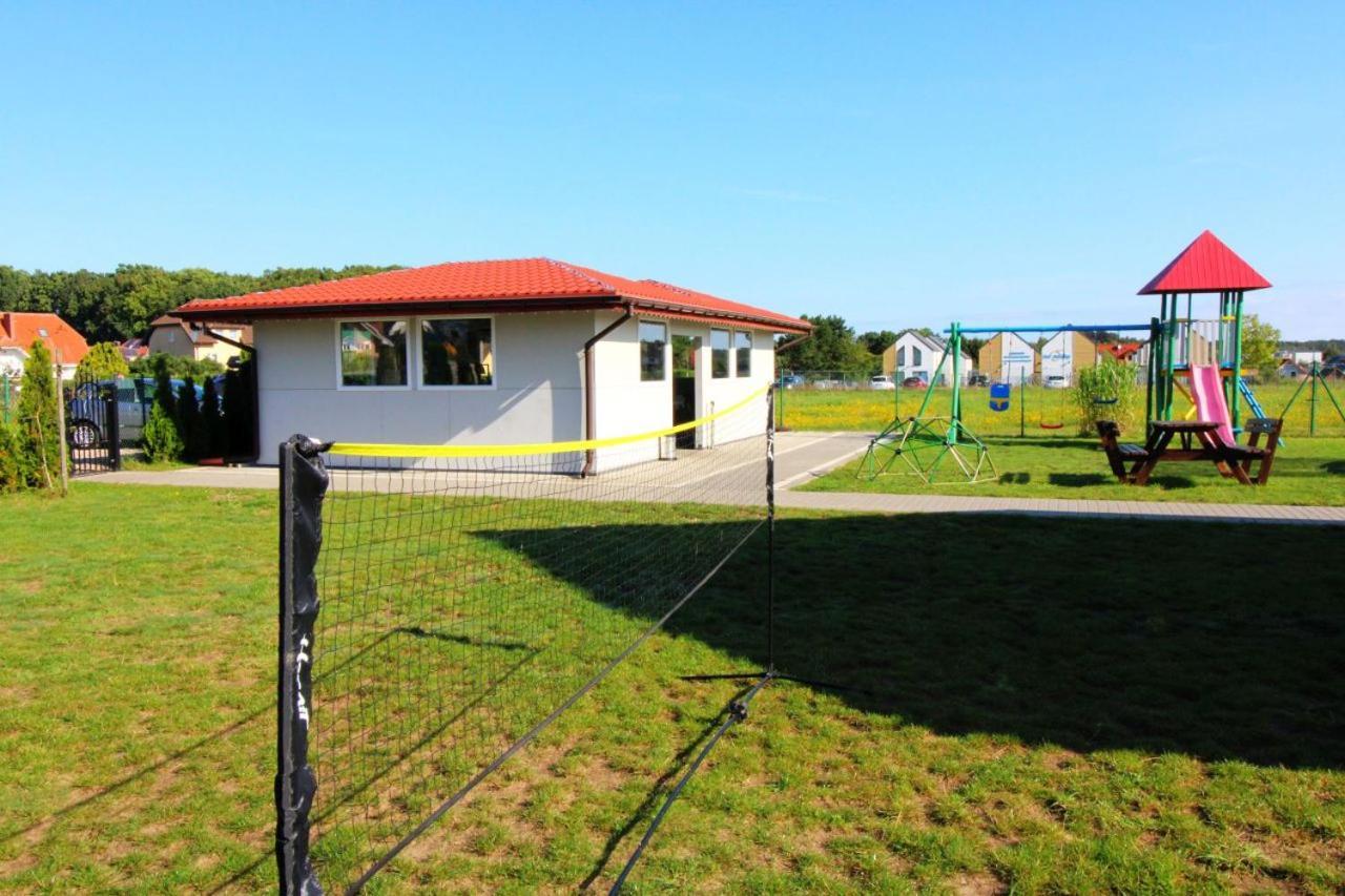 Morska Przygoda Rewal Exterior foto